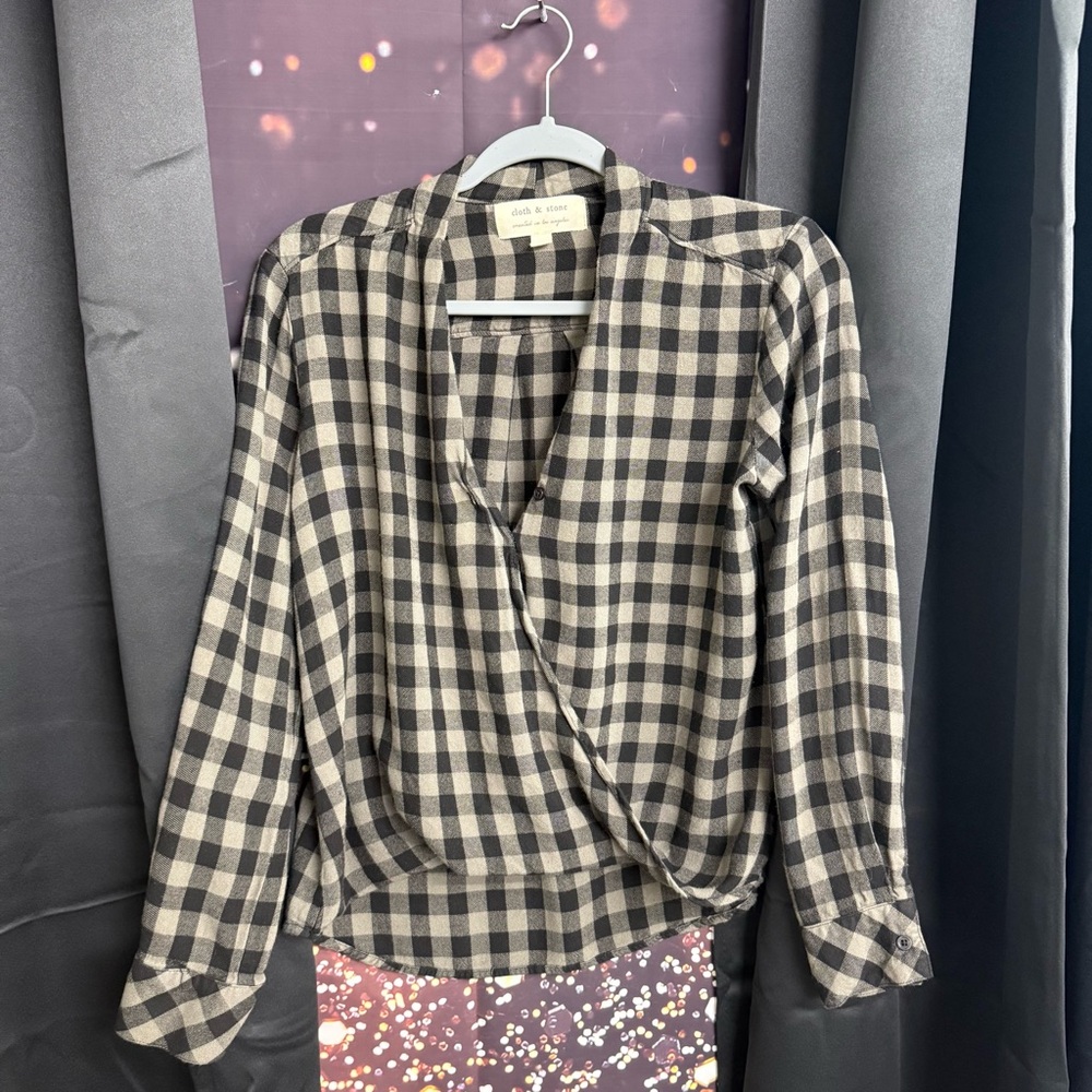 Anthropologie Cloth and Stone Green Flannel Wrap Top
